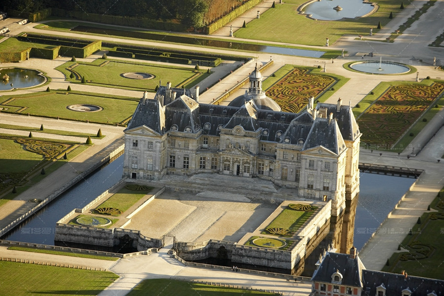 愛塔羅法國(guó)美式教堂03.jpg 愛塔羅法國(guó)美式教堂03.jpg